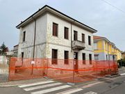 PARTONO I LAVORI IN VILLA MAGGIOLINI